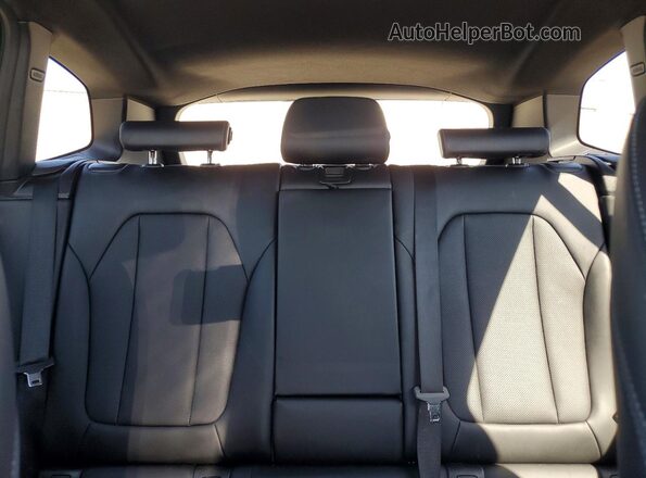 5UX53DP06N9J58208 2022 BMW X3 Gray Rear seats view