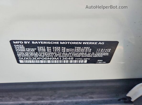 5UX53DP06N9M13648 2022 BMW X3 White 360 interior view