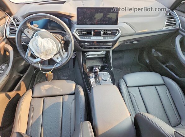 5UX53DP06R9U75749 2024 BMW X3 Черный Вид панели приборов