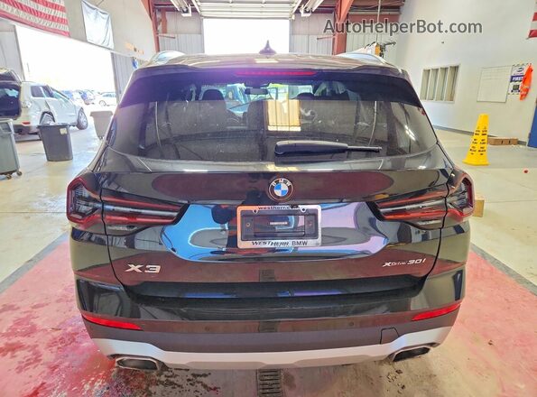 5UX53DP07N9K73772 2022 BMW X3 Black უკანა ხედი