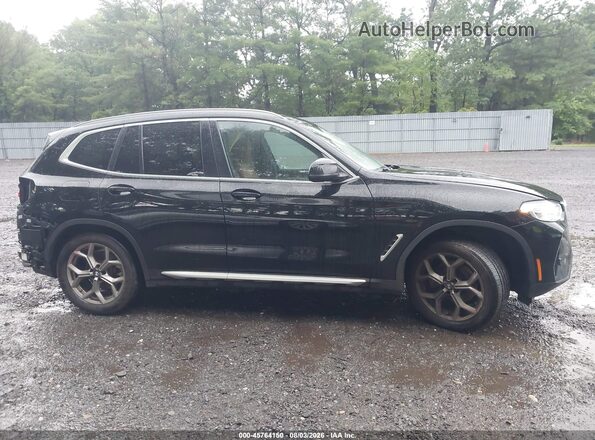 5UX53DP08N9J50689 2022 BMW X3 Black Սալոնի հետևի տեսք