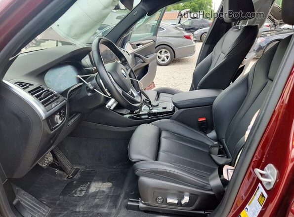 5UX53DP08N9M75472 2022 BMW X3 Burgundy Widok wnętrza z przodu