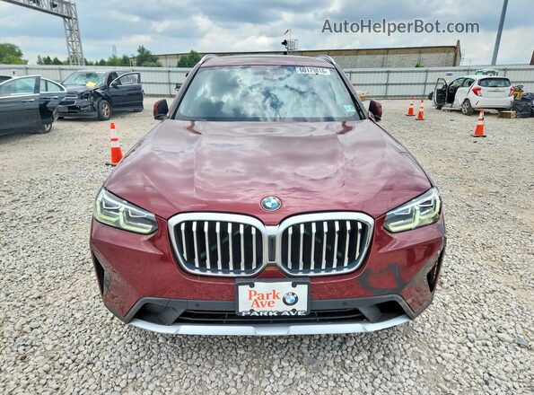 5UX53DP08N9M75472 2022 BMW X3 Burgundy Widok z przodu