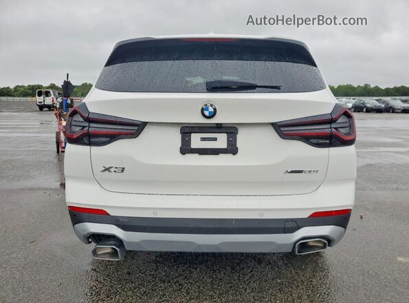 5UX53DP09R9X22620 2024 BMW X3 White Rear view