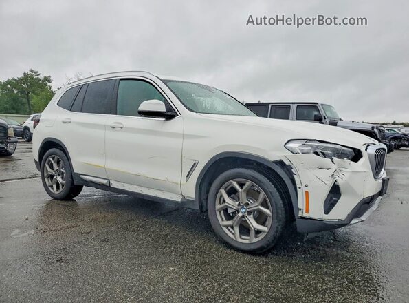 5UX53DP09R9X22620 2024 BMW X3 White Front right