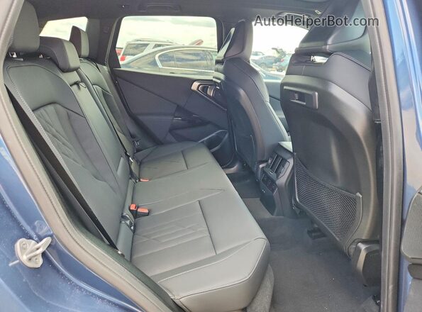 5UX53GP00T9251594 2026 BMW X3 Blue Հետևի նստատեղերի տեսք