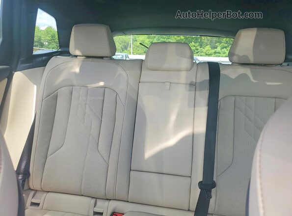 5UX53GP00T9323894 2026 BMW X3 Blue უკანა სავარძლების ხედი