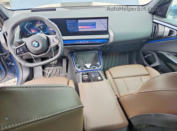 5UX53GP01T9350280 2026 BMW X3 Blue წინა პანელის ხედი