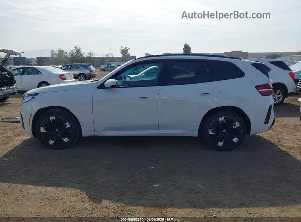 5UX53GP04T9162756 2026 BMW X3 White Widok wnętrza 360 stopni