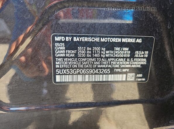 5UX53GP06S9043265 2025 BMW X3 Gray Engine compartment view