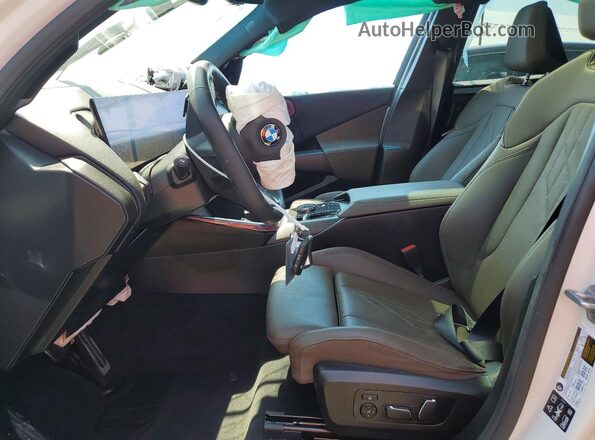 5UX53GP07S9Z71098 2025 BMW X3 White Вид салону спереду