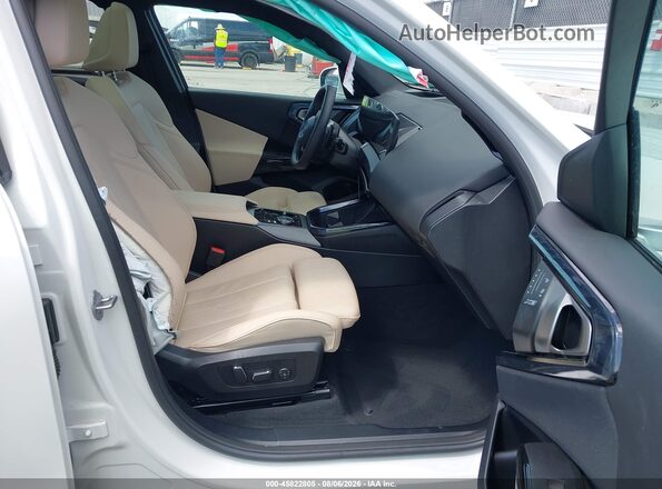 5UX53GP09T9364640 2026 BMW X3 White Widok wnętrza z przodu
