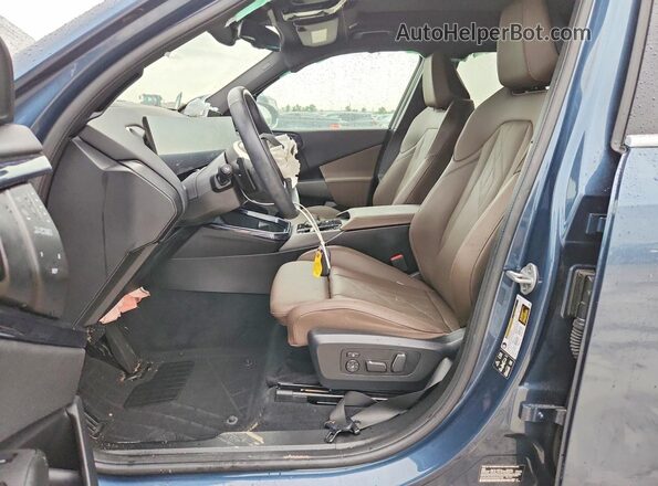 5UX53GP0XS9020703 2025 BMW X3 Blue წინა სალონის ხედი