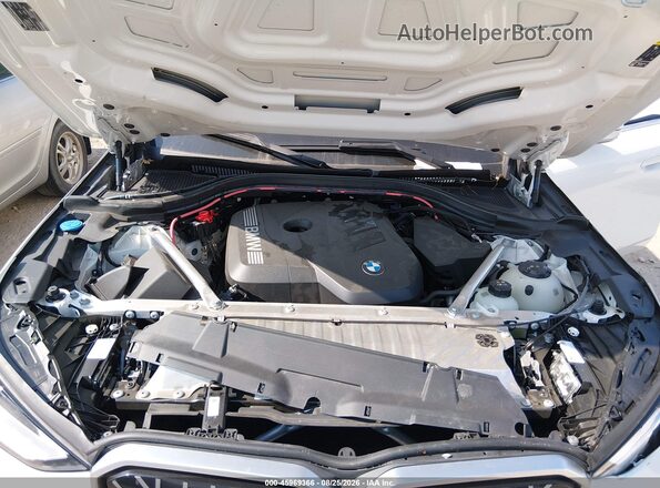 5UX53GP0XT9223608 2026 BMW X3 White Rear view