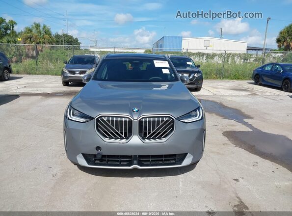 5UX53GP0XT9490358 2026 BMW X3 Gray წინა ხედი