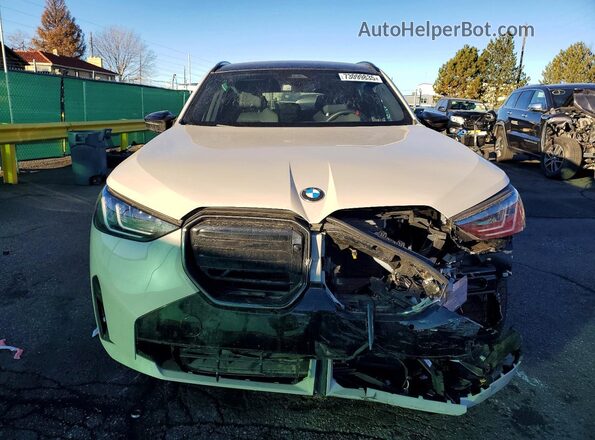 5UX73GP04S9Z85906 2025 BMW X3 Cream წინა ხედი