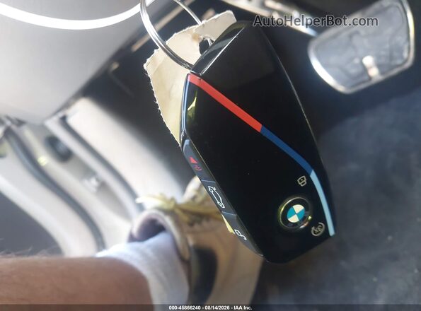 5UX73GP06S9Y40351 2025 BMW X3 Cream Вид панелі приладів