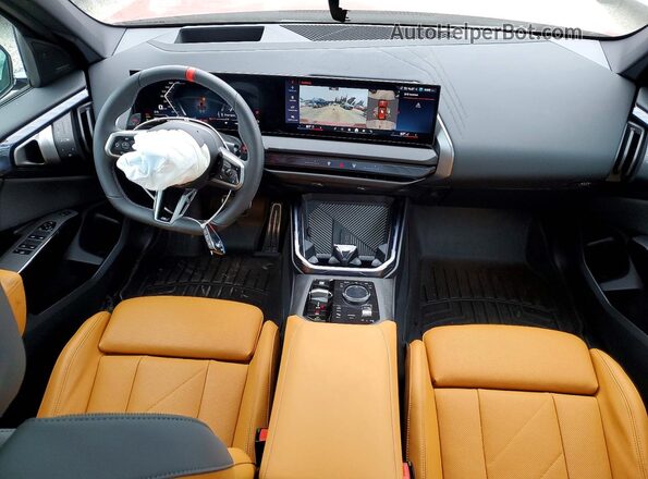 5UX73GP06T9409784 2026 BMW X3 Red Вид панелі приладів