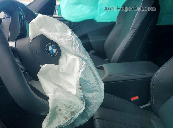 5UX73GP08S9102468 2025 BMW X3 Синий Вид салона спереди