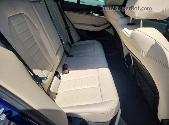 5UX83DP0XN9J60170 2022 BMW X3 Синий Вид задних сидений