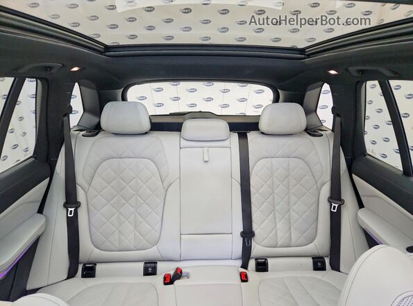 5UXCR4C00P9R29468 2023 BMW X5 Зеленый Вид задних сидений