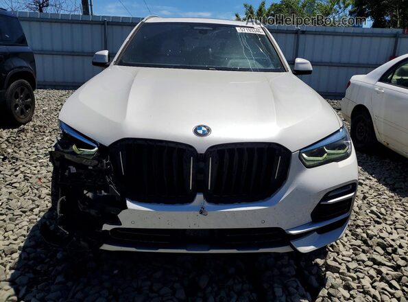 5UXCR4C01M9H62729 2021 BMW X5 White Widok z przodu