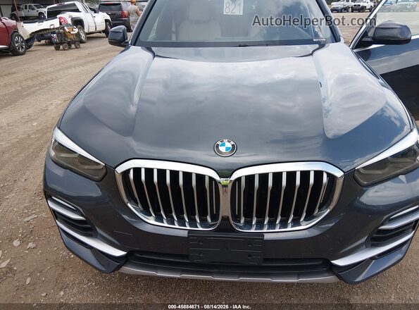 5UXCR4C08LLW63890 2020 BMW X5 Gray Vista frontal