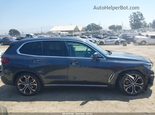 5UXCR6C00L9C93949 2020 BMW X5 Gray Սալոնի հետևի տեսք
