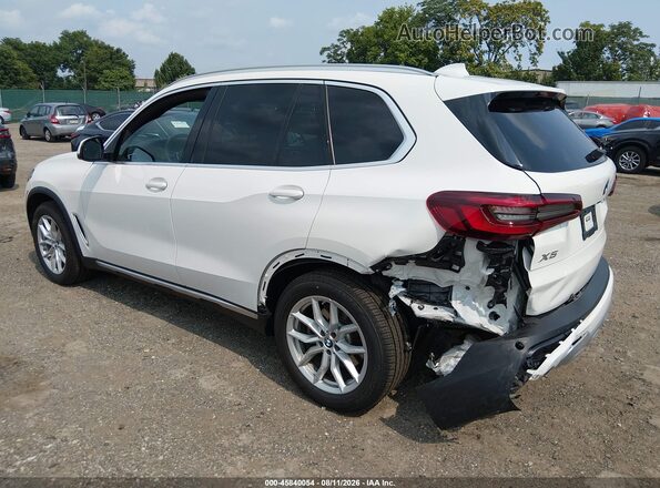 5UXCR6C00P9P47653 2023 BMW X5 White Rear left
