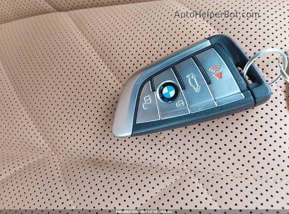 5UXCR6C00P9P47653 2023 BMW X5 White Dashboard view