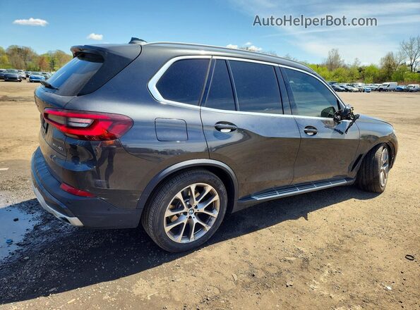 5UXCR6C00P9P95752 2023 BMW X5 Серый Задняя правая четверть