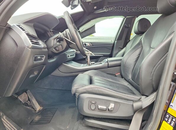 5UXCR6C01N9N30223 2022 BMW X5 Black Սալոնի դիմացի տեսք
