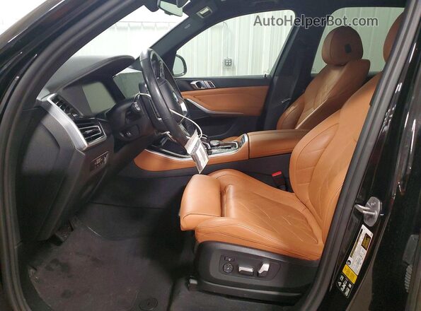 5UXCR6C01P9N98699 2023 BMW X5 Black Widok wnętrza z przodu