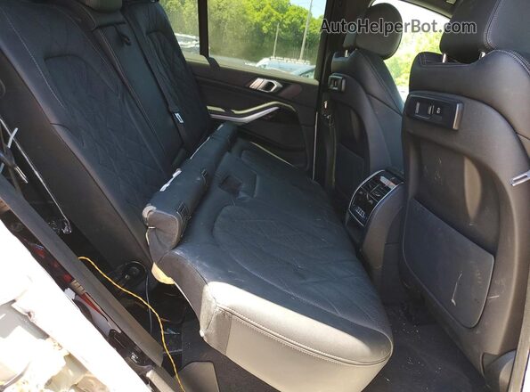 5UXCR6C01P9P35348 2023 BMW X5 Белый Вид задней части салона