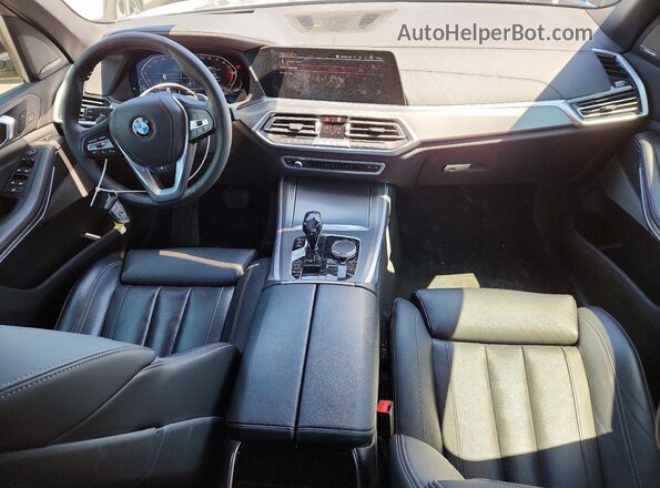 5UXCR6C02M9F56542 2021 BMW X5 Синий Вид панели приборов