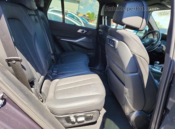 5UXCR6C02M9F56542 2021 BMW X5 Синий Вид задней части салона