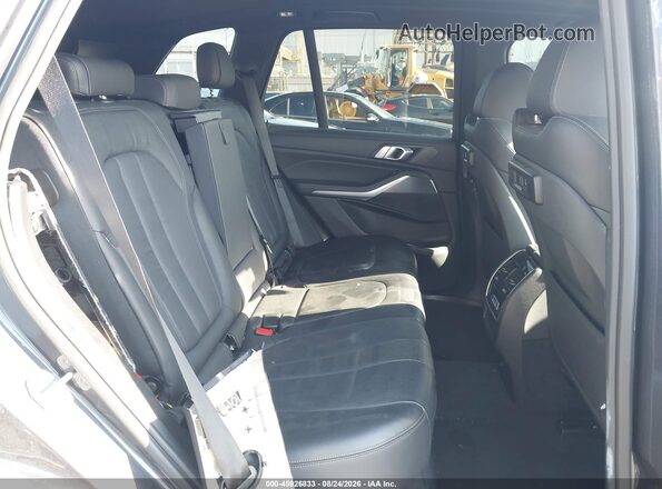 5UXCR6C03L9B48159 2020 BMW X5 Gray VIN კოდის სტიკერის ხედი