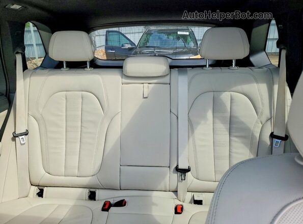 5UXCR6C03L9C49959 2020 BMW X5 Белый Вид задних сидений