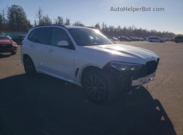 5UXCR6C03M9G97412 2021 BMW X5 Белый Передняя правая четверть
