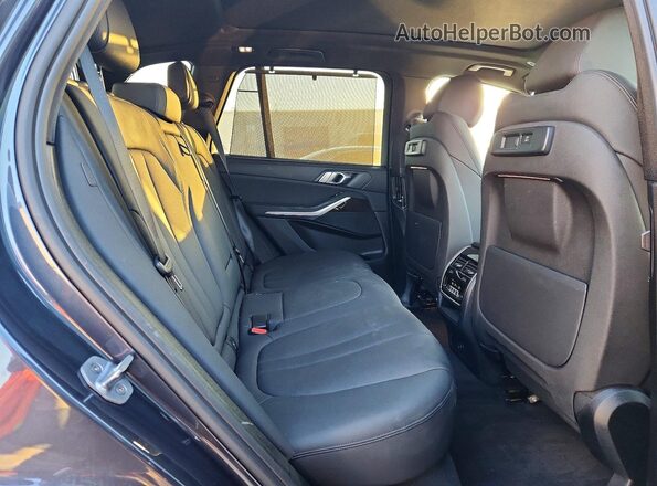5UXCR6C04L9B52544 2020 BMW X5 Gray უკანა სალონის ხედი