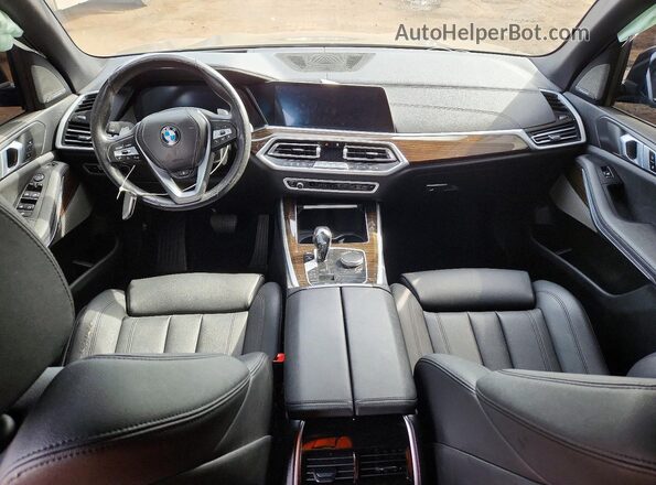 5UXCR6C04M9F76372 2021 BMW X5 Black Առջևի վահանակի տեսք