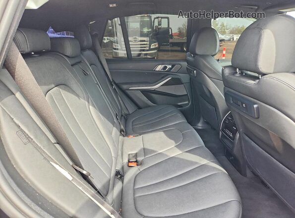 5UXCR6C04M9F76372 2021 BMW X5 Black Սալոնի հետևի տեսք