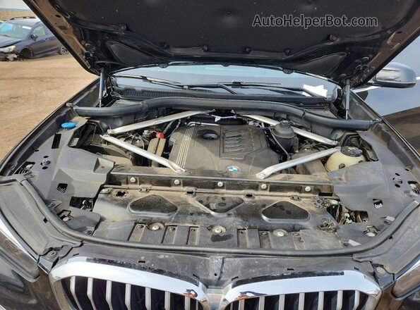 5UXCR6C04M9F76372 2021 BMW X5 Black Շարժիչի բաժամունքի տեսք