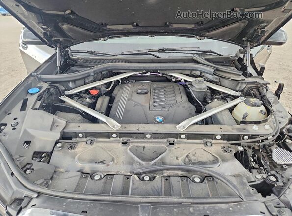 5UXCR6C05P9P75108 2023 BMW X5 Black ძრავის განყოფილების ხედი