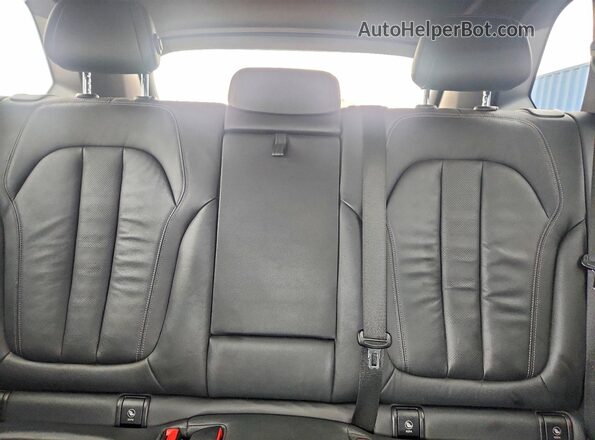 5UXCR6C06L9C29916 2020 BMW X5 Black Հետևի նստատեղերի տեսք