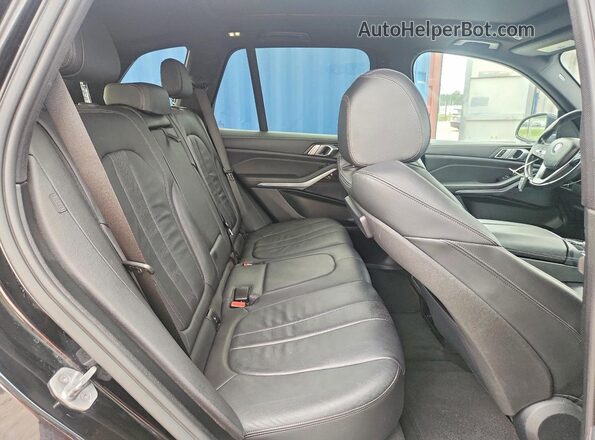 5UXCR6C06L9C29916 2020 BMW X5 Black Սալոնի հետևի տեսք