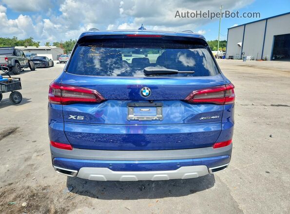 5UXCR6C07N9K71186 2022 BMW X5 Blue Front interior view