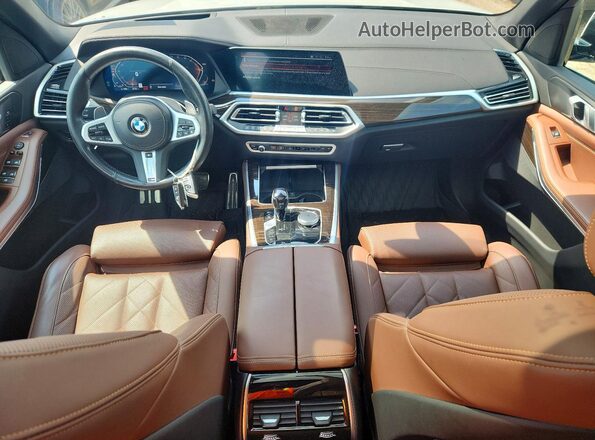 5UXCR6C07P9N97296 2023 BMW X5 Белый Вид панели приборов
