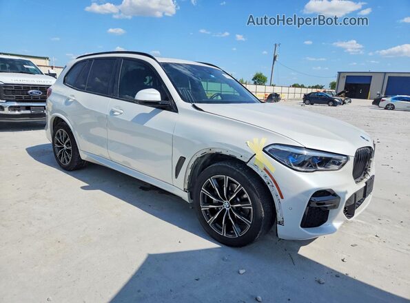 5UXCR6C08N9J88883 2022 BMW X5 White Front right