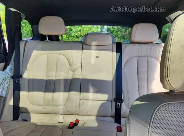 5UXCR6C08N9L95385 2022 BMW X5 Charcoal უკანა სავარძლების ხედი